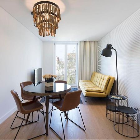 Lovelystay - Central Flat W/ Ac & Balcony ปอร์โต ภายนอก รูปภาพ