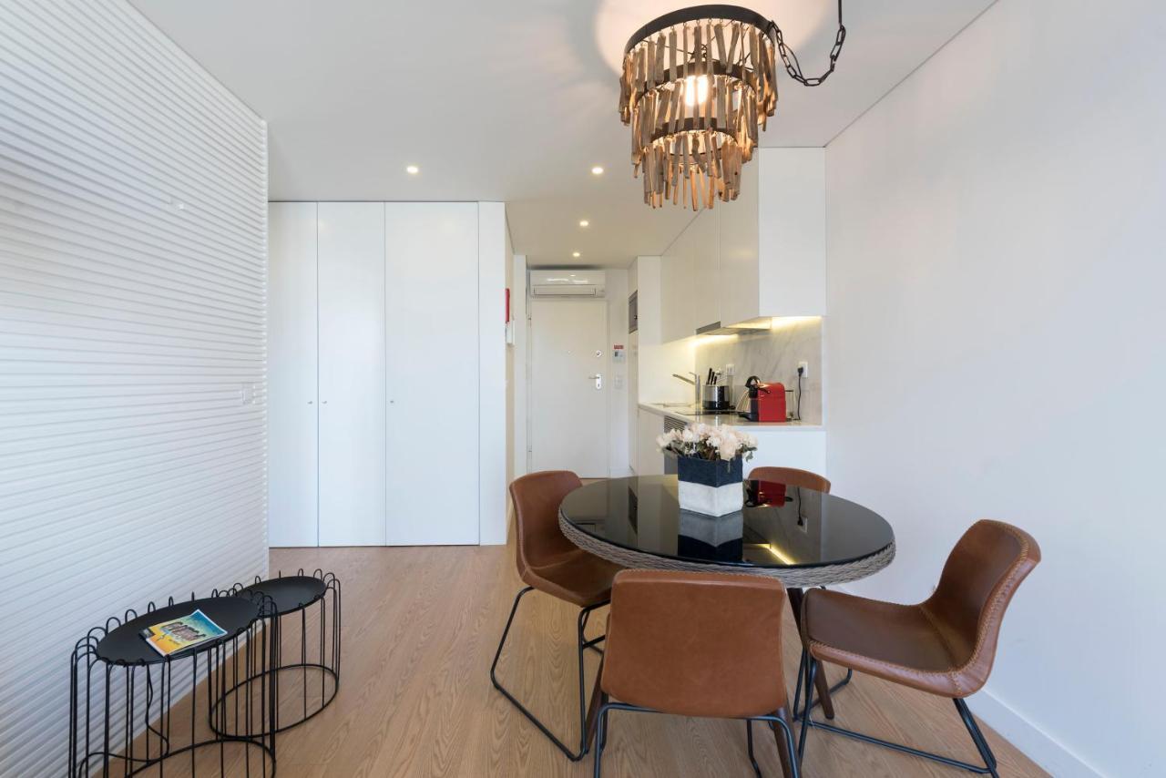 Lovelystay - Central Flat W/ Ac & Balcony ปอร์โต ภายนอก รูปภาพ