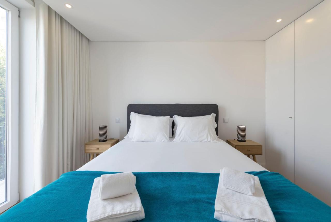 Lovelystay - Central Flat W/ Ac & Balcony ปอร์โต ภายนอก รูปภาพ