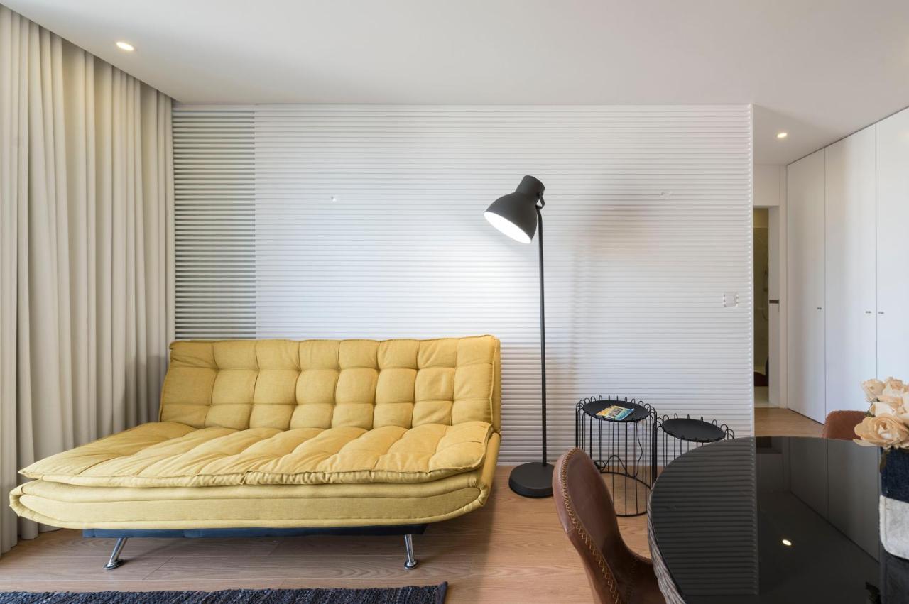 Lovelystay - Central Flat W/ Ac & Balcony ปอร์โต ภายนอก รูปภาพ